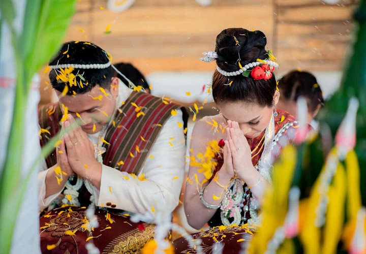 A traditional Thai-style wedding