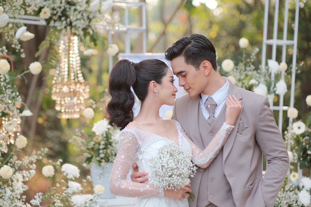 A young couple enjoying their wedding in Chiang Mai.